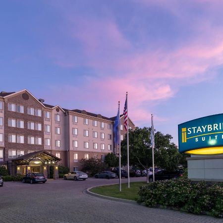 Staybridge Suites Milwaukee Airport South, An Ihg Hotel Franklin  Εξωτερικό φωτογραφία