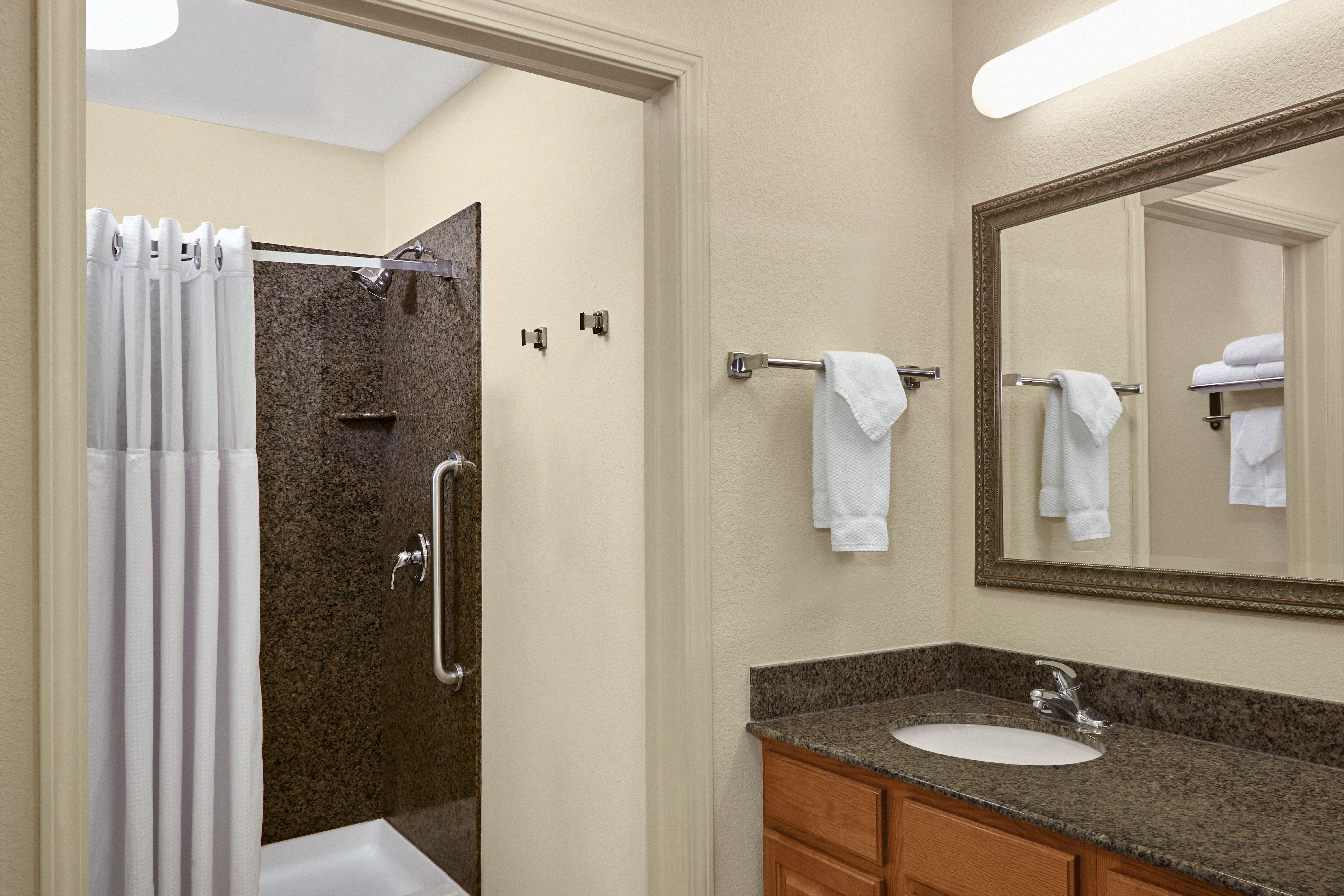 Staybridge Suites Milwaukee Airport South, An Ihg Hotel Franklin  Εξωτερικό φωτογραφία