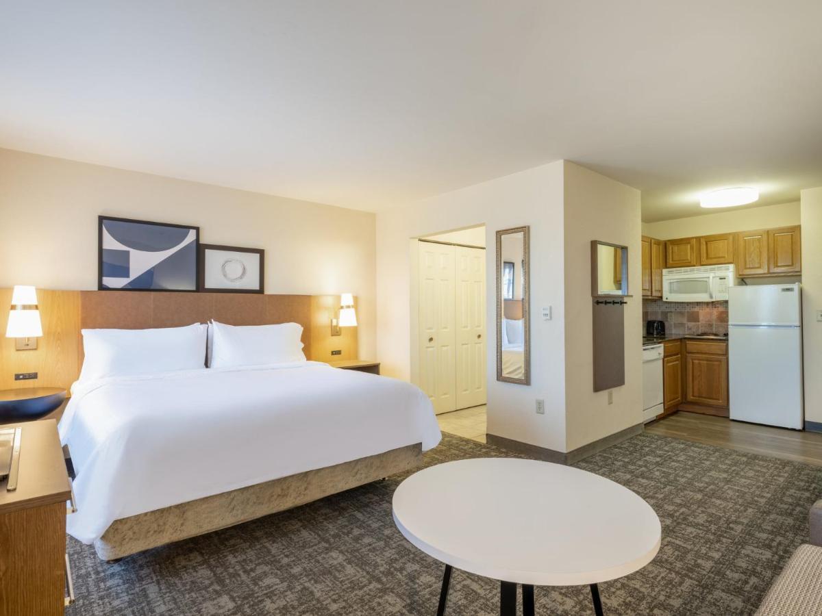 Staybridge Suites Milwaukee Airport South, An Ihg Hotel Franklin  Εξωτερικό φωτογραφία