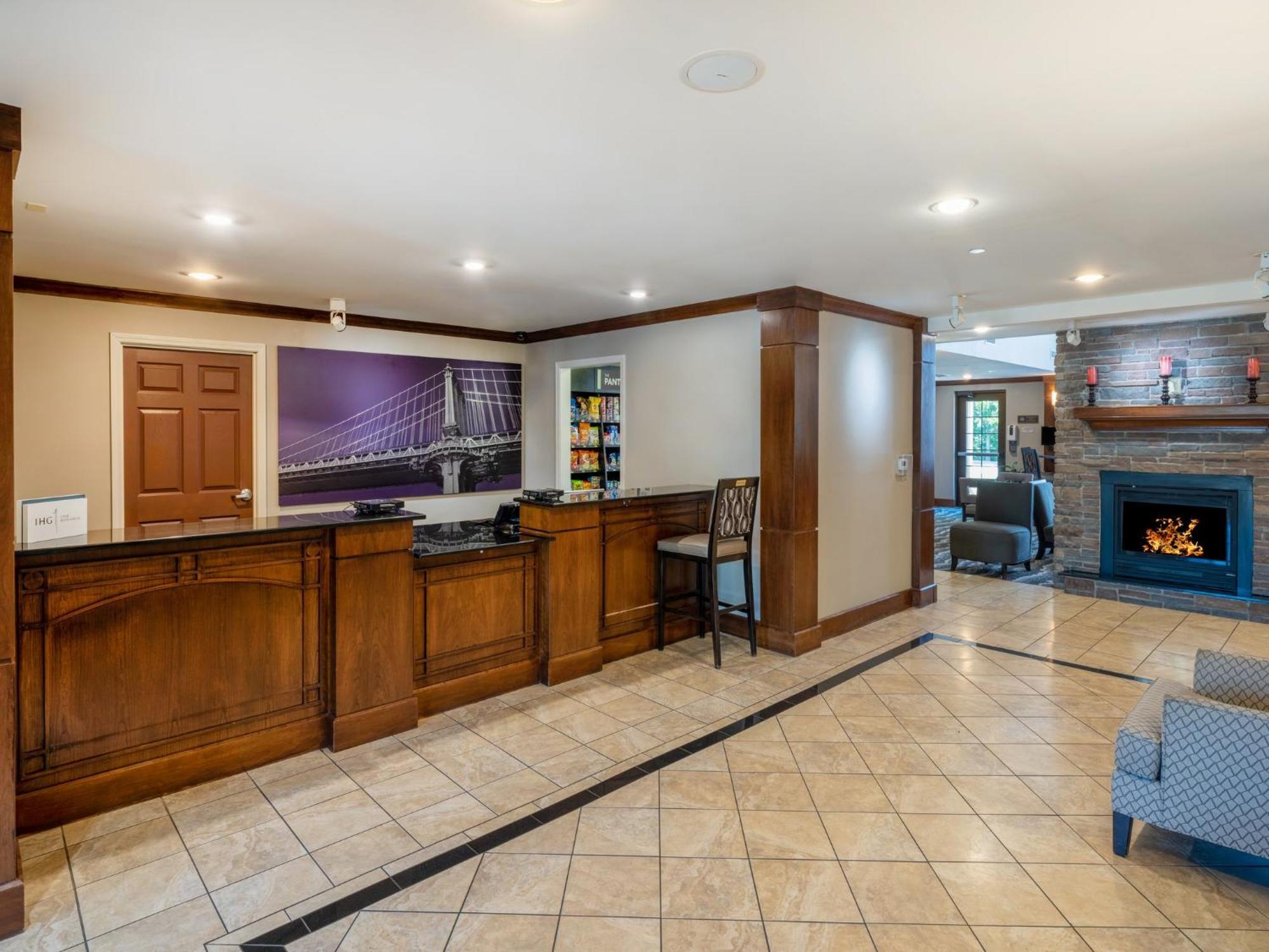 Staybridge Suites Milwaukee Airport South, An Ihg Hotel Franklin  Εξωτερικό φωτογραφία