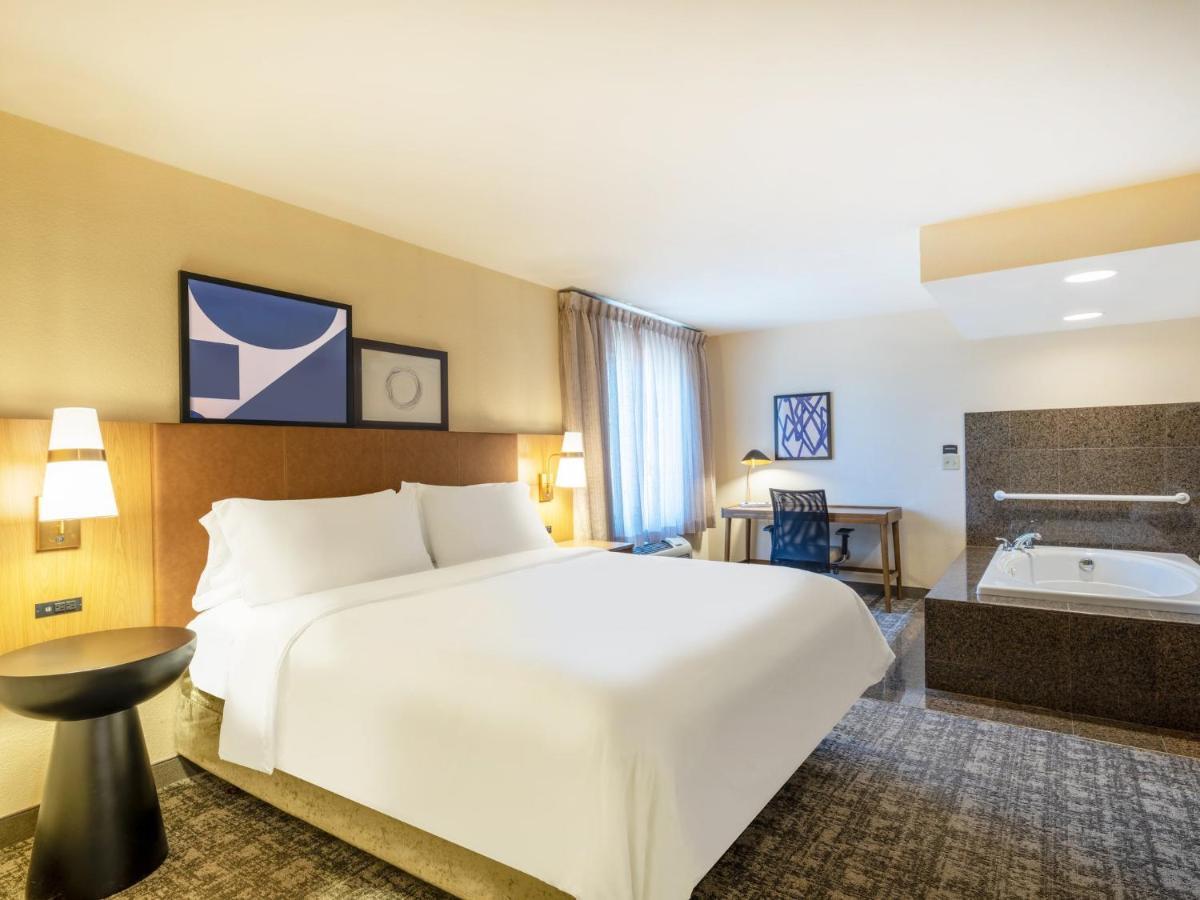 Staybridge Suites Milwaukee Airport South, An Ihg Hotel Franklin  Εξωτερικό φωτογραφία