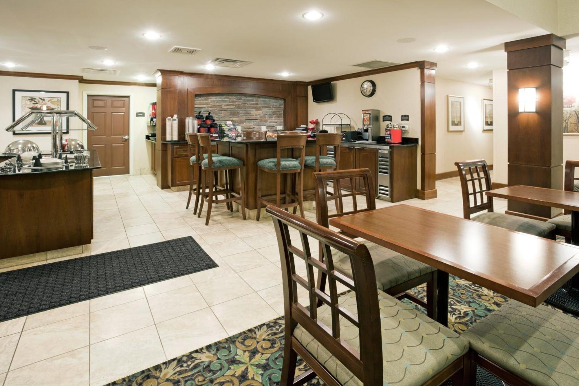 Staybridge Suites Milwaukee Airport South, An Ihg Hotel Franklin  Εξωτερικό φωτογραφία