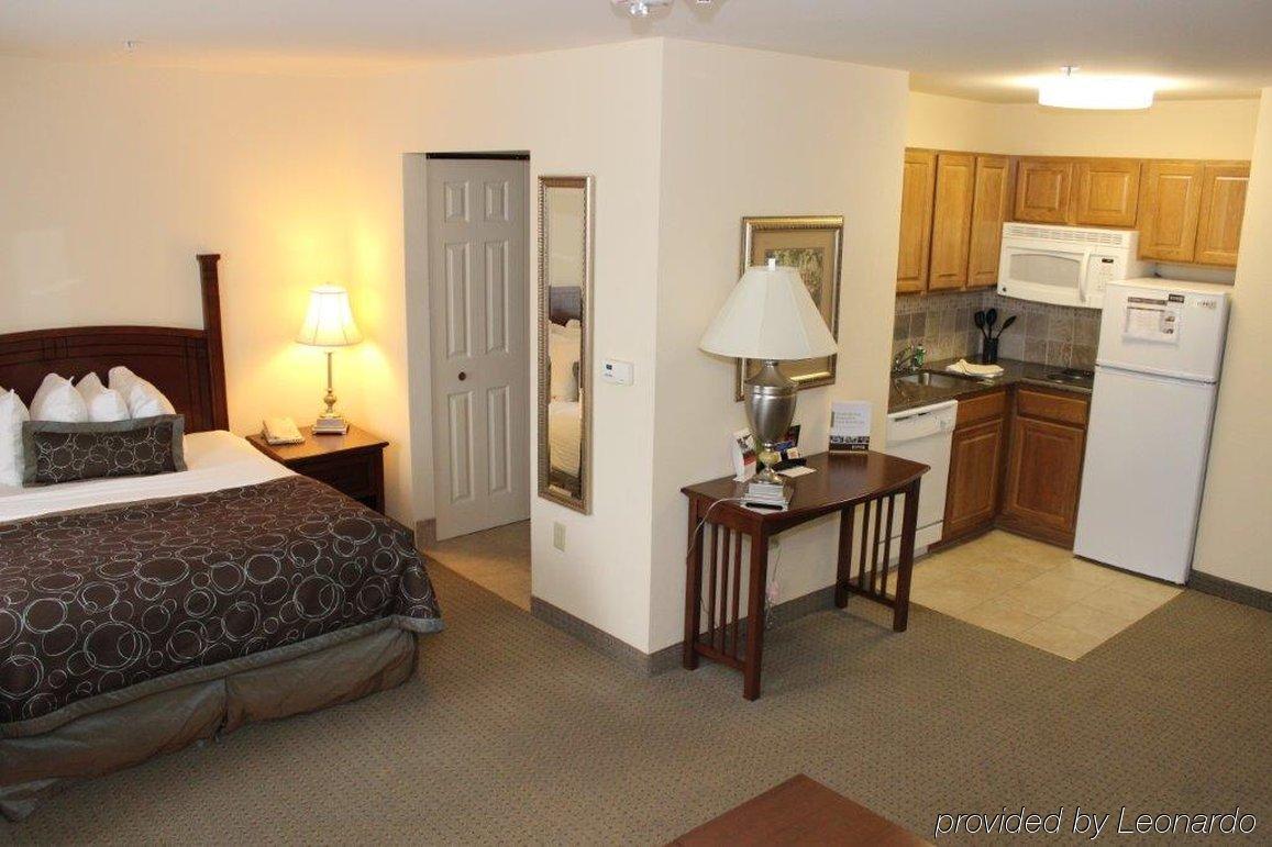 Staybridge Suites Milwaukee Airport South, An Ihg Hotel Franklin  Εξωτερικό φωτογραφία