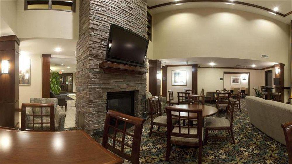 Staybridge Suites Milwaukee Airport South, An Ihg Hotel Franklin  Εξωτερικό φωτογραφία